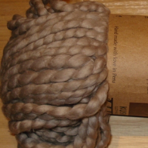 Stone Khaki Kusikuy Organic Cotton Yarn (Hand Spun Chunky)