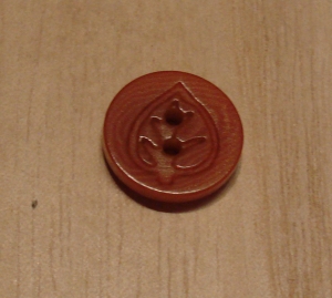5/8" Cinnamon Leaf Motif Corozo (Tagua Nut) Button