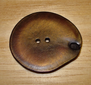 1 1/2" x 1 1/8" Dark Chocolate Corozo Slice Button