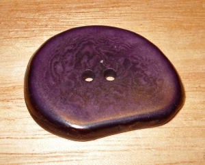 1 1/2" x 1 1/8" Dark Purple Corozo Slice Button