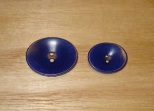 1 1/8" x 7/8" Marine Corozo (Tagua Nut) Oval Saucer Button