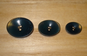 5/8" x 1/2" Midnight Corozo (Tagua Nut) Oval Saucer Button