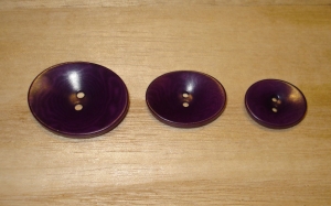 1 1/8" x 7/8" Deep Purple Corozo (Tagua Nut) Oval Saucer Button