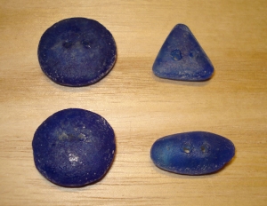 1" Recycled Glass Round Button (Translucent Cobalt)